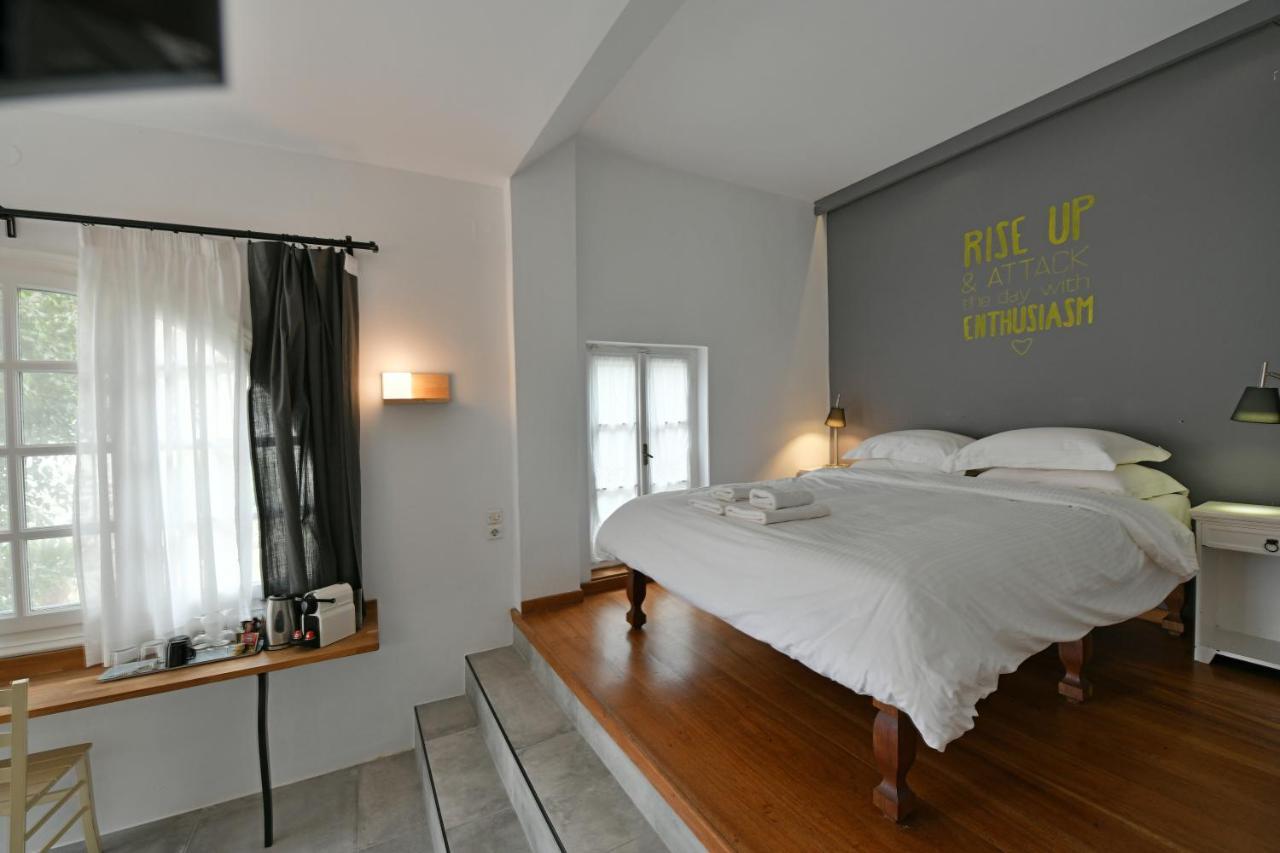 Piteoussa Rooms Гідра Екстер'єр фото